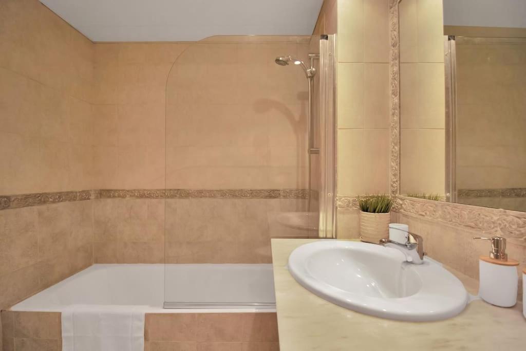 Apartamento Apartamento Con Piscina Y Padel Cerca Del Mar - Hacienda Del Sol Estepona